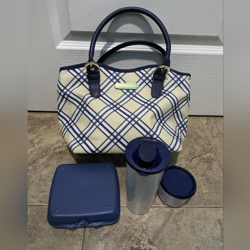Tupperware Lunch Bag with containers